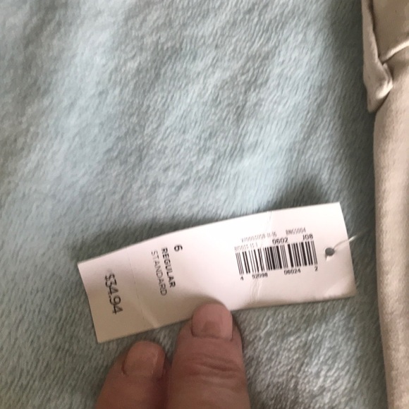 Pants - Picture 3 of 8